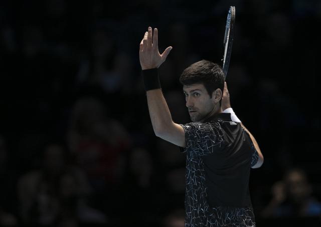 欧文突破防守连续得分